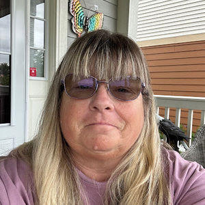 Meet your Posher, Carol